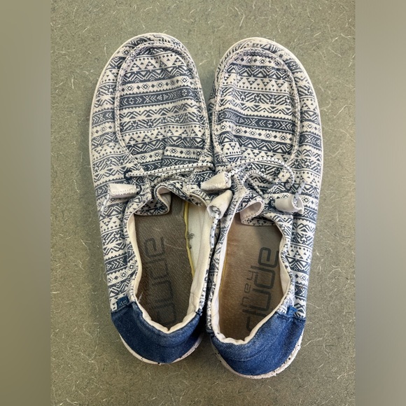 Hey Dude Women's Blue and White Patterned Shoes - Picture 1 of 7